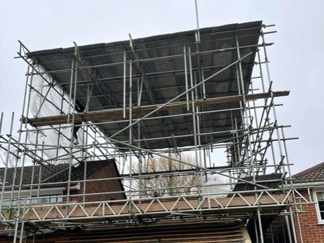 scaffolding with roof